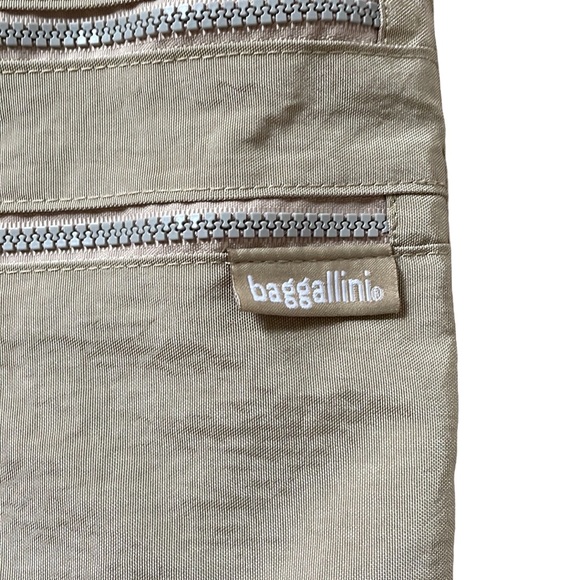 Baggallini Zipper Adjustable Crossbody Travel Bag, Champagne Color - Picture 3 of 11